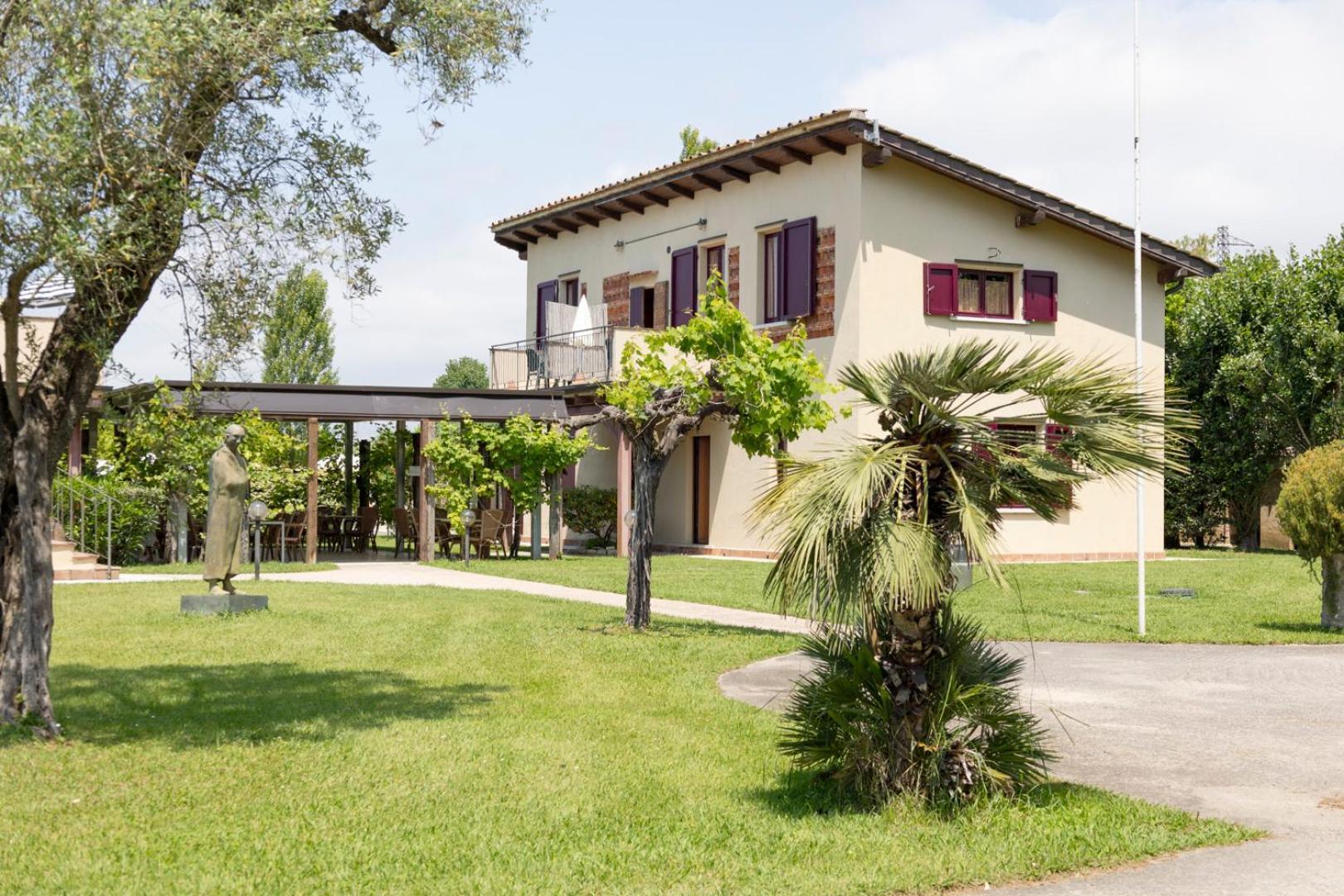 彼得拉桑塔Fattoria Il Giardo公寓 外观 照片